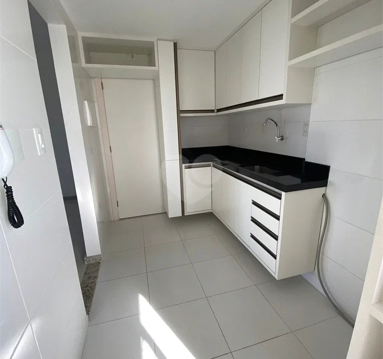 Apartamento com 3 quartos à venda em Atalaia – SE